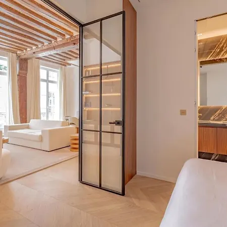 Appartamento Stylish Rue Des Rosiers Gem Brand New 2-bedr